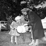Cover image for Photograph - Royal Hobart Agricultural Show, mother and child