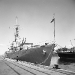 Cover image for Photograph - Elizabeth Street Pier, Hobart, H.M.A.S. "Warramunga" at port