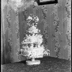 Cover image for Photograph - Wedding cake