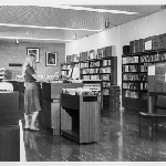Cover image for Miscellaneous photographs - No.s 29-33 Hobart Lending Library.