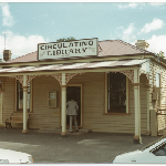 Cover image for Northern Region 1 photographs: No. 13 Evandale-library.